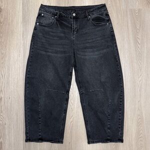 Sidefeel Washed Out Black Wide Barrel Leg Cropped High Rise Frayed Jeans 16